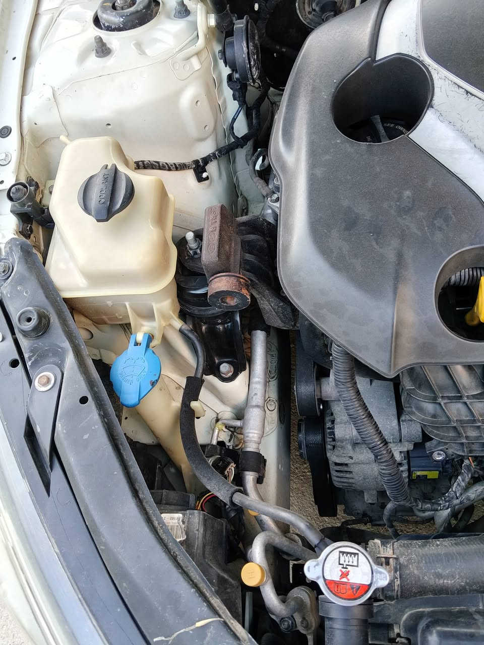 سيارة اوبتما للبيع موديل 13امريكي  السيارة فول مواصفات رقم بغداد مميز تحويل مباشر سيارة بيها بنيد وجاملغ وباب سايق ربع منه مصبوغ وكلهن بدون داخل شرط فقط صبغ شواصي لغود مكفوله  الباقي القطع كفاله شرط صفاح موس  مكينه  كير تبريد كفاله شرط تبريد قطعتين كشنات تدفئه السيارة جاهزة فول 1/1 حداديه كامله بدون ايرباك دواخل بيجي كشناج جلد بيجي بانوراما شغاله   مكاني ديوانيه*********** السعر 105
