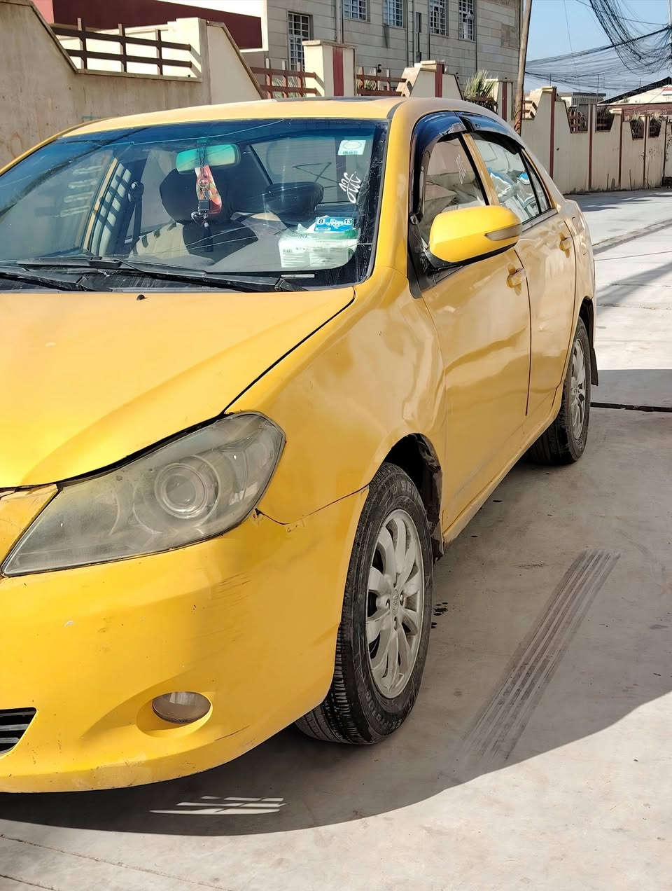 بي واي دي جي ثري 2013 هية غرمات مصفره كوبون بانزين بيه صاحبه الشرعي بل موصل السعر 53 بيه مجال 
***********
***********
