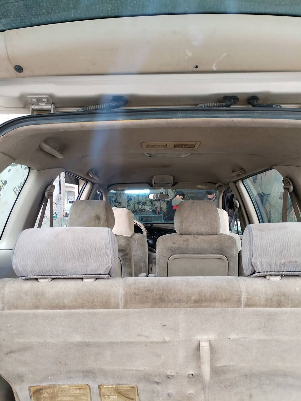 السلام عليكم مازدا ستيشن ام بي في للبيع مديل 2000 كابون بانزين بيها مكينه شرط تيرات جديده طخم امامي وخلفي كله جديد السياره جاهزه اي نقص مابيها صبغ بوند فقط بدون دواخل تبريد 3قطع مركزي 4 جمات كهرب السياره فول مكينه 6 سلندر وبيها شوي بارد السعر 67 وبيها مجال مكان السياره موصل أيسر موبايل *********** كورك *********** اسيا
