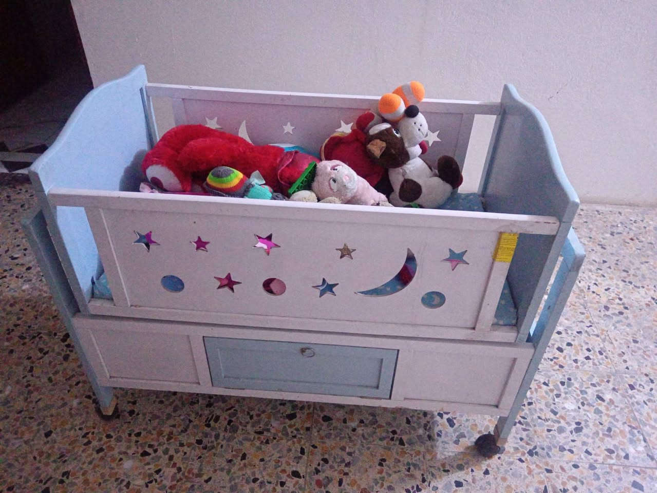 سلام عليكم
كاروك مال اطفال البيع سعرئة 100الف وبي مجال كاروك نظيف استعمال قليل  رقم صاحب الكاروك ***********
