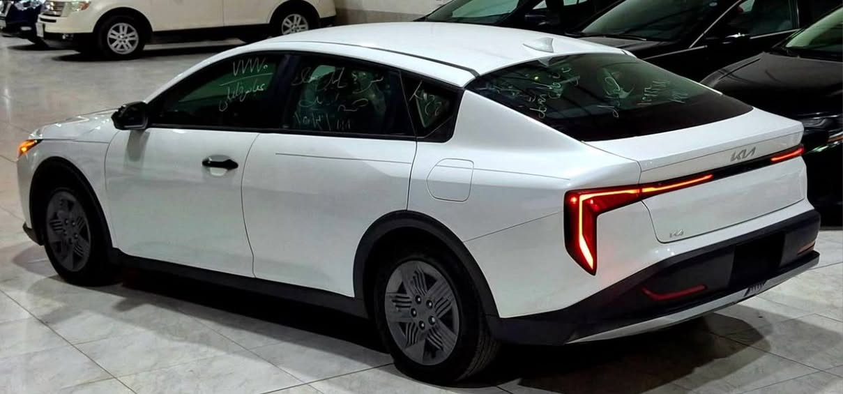 كي 4 حادثه الباب صبغ والجاملغ بارد بدون ايرباك بدون دعم جديده كلش 9 الف ماشيه
البجم كبس ولا برغي مفتوح شرط عل بلاد بدون ايرباك سليم
الف ماشيه ولا كلوب مشتغل كله عل بلاد
ملاحضه / كل غراضهه وياهه اللايت والبك لايت وبقيه التفاصيل كلهن بالصندوق
سعره 163 وبيهه مجال قليل خواته اغلى منهه بعده كاتي بسمي تترقم اربيل عنواني بغداد
***********
