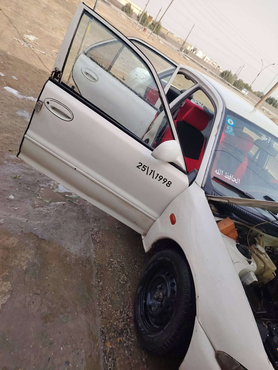 سياره بيع براتون جديده خير من الله جازه مكان بسمايه قرب ناحيه وحده ٣٨ بيه مجال رقم ***********
