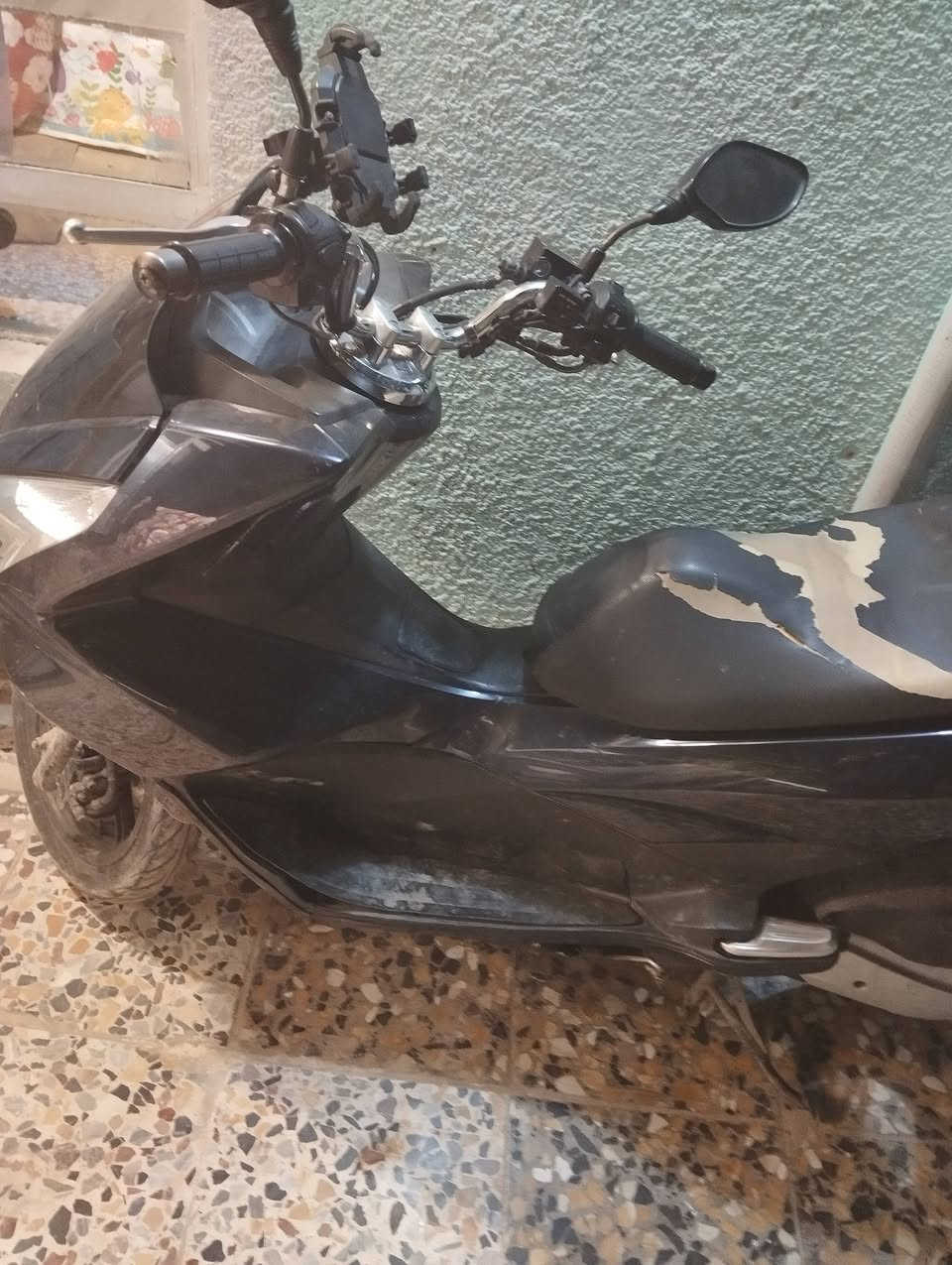 دراجه pcx جيل ثاني كلشي شغال بيه اي نقص مابيه 13 ورقه ***********
بغداد
