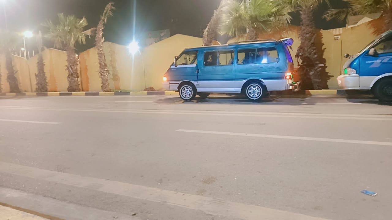 كيه بسته لللبيع سياره مكفوله محرك قبل سبوع مجفته تخم تاير موديل 95/سنويته 30 بشهر ثالث تحويل الهزه بعده ماصاقطه كبل حولك /مكان بغداد ‏‪***********‬‏
