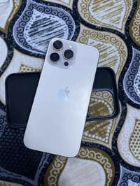 آيفون ١٦ برو ماكس • ٢٥٦ • بطارية ٩٩