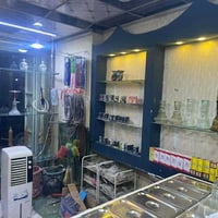 محل أراكيل • شارع الميلاد • جاهز للتشغيل