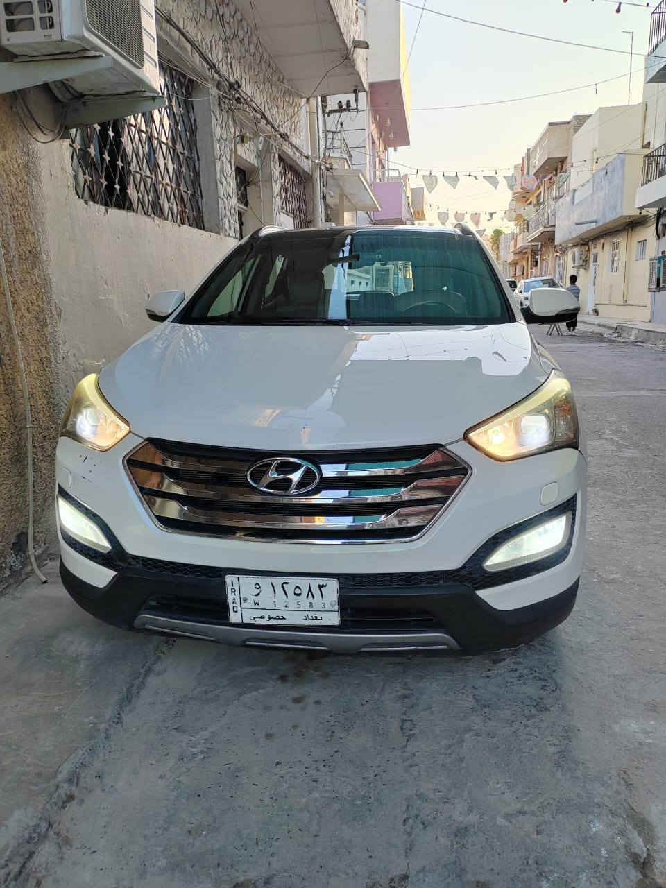 السلام عليكم
سنتافيا ٢٠١٥

خليجي ٦ سلندر

ماشيه ١٠٩ كم

٧ راكب

فول مواصفات

سياره نظيفه ومكفوله من عدا دعاميه اماميه ومكان طلقه كما موضح بالصوره

السعر.....      182
***********
