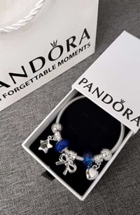 أسورة باندورا • تشارمز • هدية