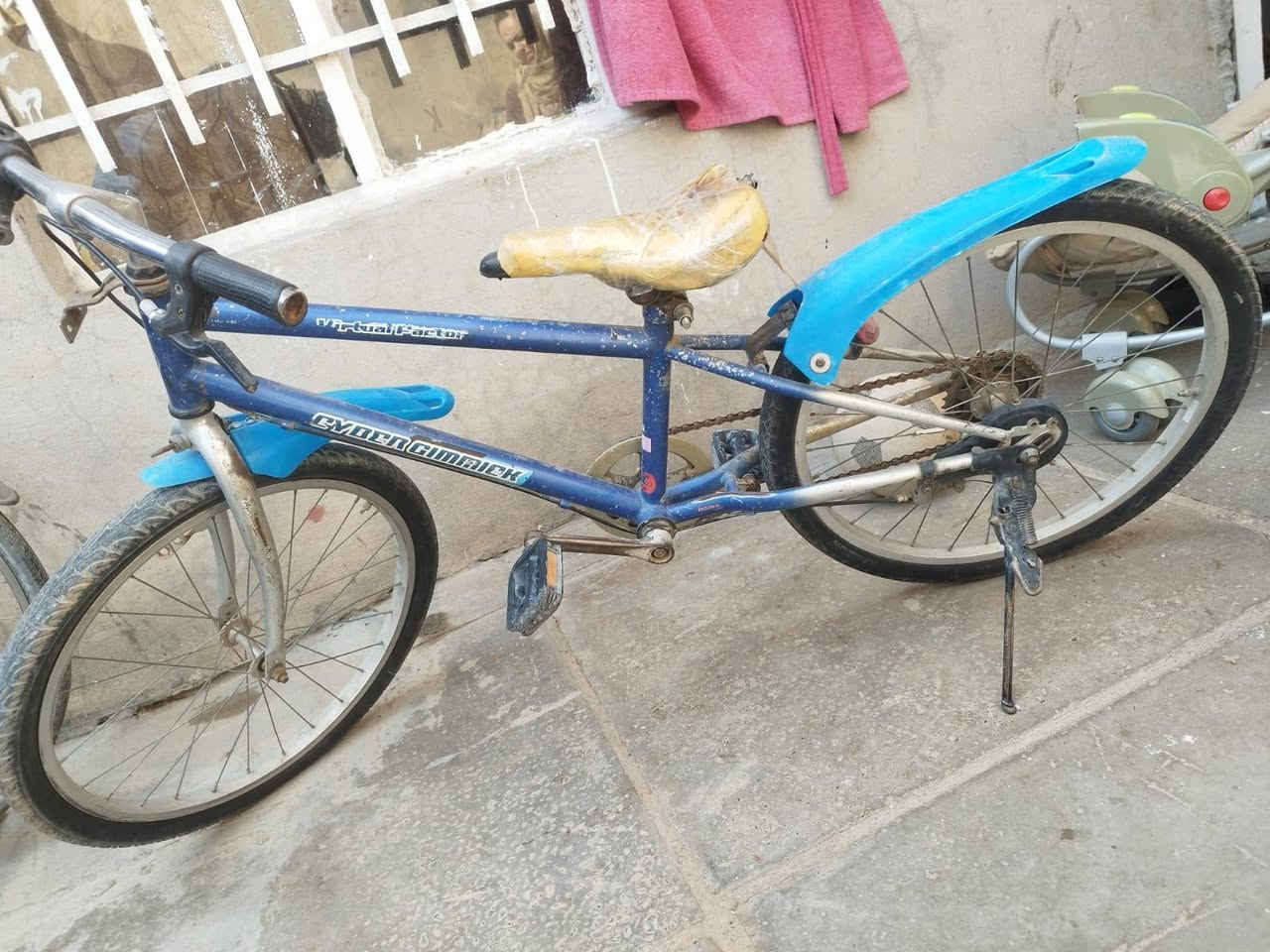 بايسكل ياباني مال بآلة
حجم 26 اي عيب مابي
السعر 80 الف مرجوحه سعرها 30 باسكل صغير سعره 25


**إذا كنت صاحب هذا الإعلان وتريد حذفه لأي سبب، رجاءا أرسل رسالة إلى الدعم الفني**