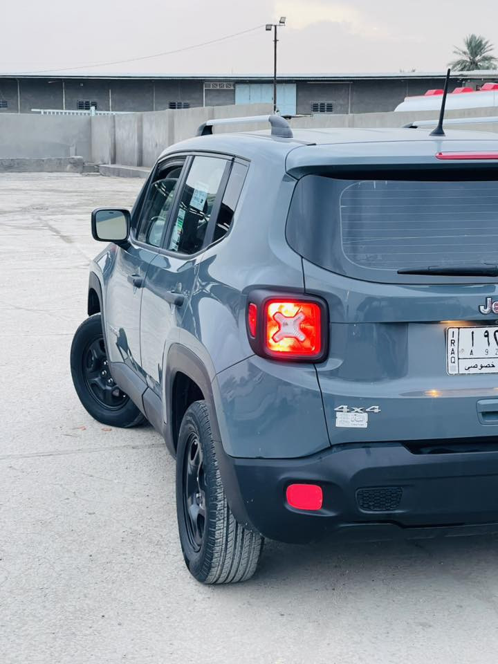 السلام عليكم جيب رنكيد موديل 2018رقم بابل لون سمنتي وارد امريكي حادثه خشم البنيدو خشم الجاملغ فقط الباقي مكفول مواصفاته بصمه شاشه كامره سايد بريك بصمه تحكم ستيرن مثبت سرعه مكينه2400مامفتوحه ماشيه 60سياره جديده كلش وجاهزه مابيه اي نقص كير ومكينه تبريد حداديه كله مكفول السعر 118الشراي يتصل مكاني بابل مركز الحله***********
