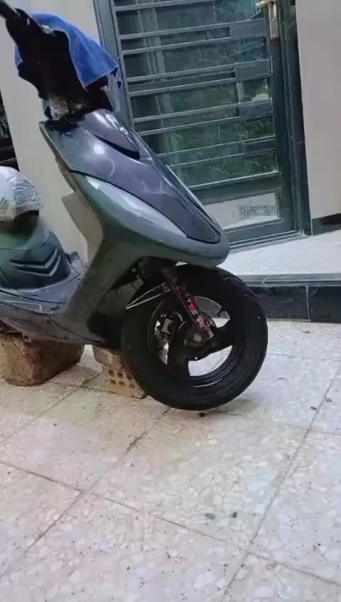 السلام عليكم دراجة لبيع ماكس عدل كفرات شركة  المكان سرديان القديم سعر 550بيهة مجال بسيط  ***********
