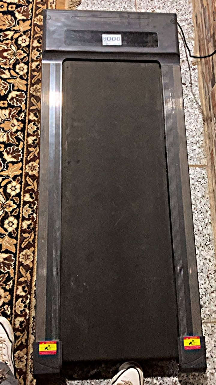 جهاز كارديو منزلي اخو الجديد سرعه ٦ يحسب وقت وسعرات المسافه جماعت البطولات الكارديو على ريك يفيدكم ب١٧٥ ألف قفل مكاني البياع الشرطه الخامسه 
***********
