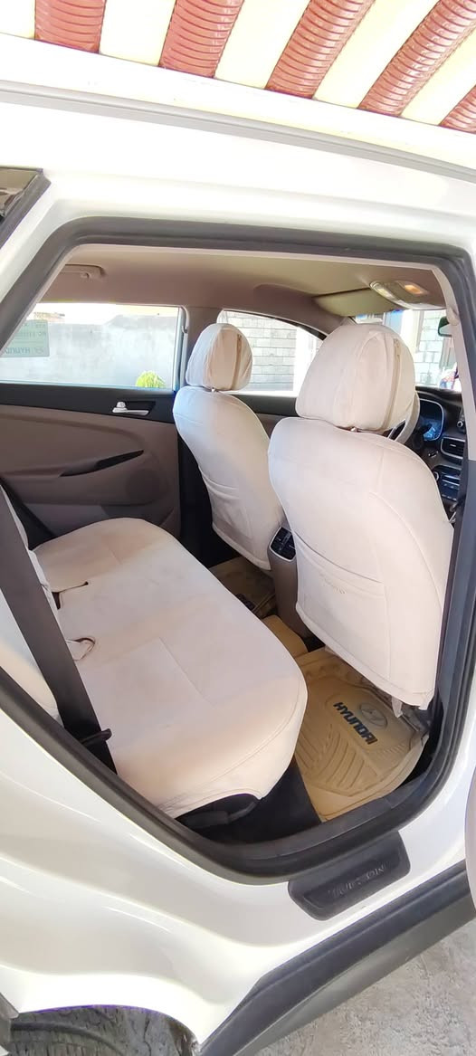 السلام عليكم
توسان 2019  خليجي شركه الگاصد السياره نضيفه كلش عدا ماكنين بارد بدون صبغ فول مواصفات ماشيه 75 باسمي لايت خمس عدسات
بصمه
مرايات ضوئيه
حساسات خلفيه واماميه
كشنات جلد
محرك 2000
درايف مود
قطعتين تبريد
تشغيل عن بعد
مرايات شفط
سايد بريك دوسه
كامرات
رقم اربيل دولي تحويل ثاني يوم 

للاستفسار الاتصال عالرقم
***********
