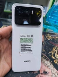 شاومي ١١ الترا • ٥١٢ • النجف