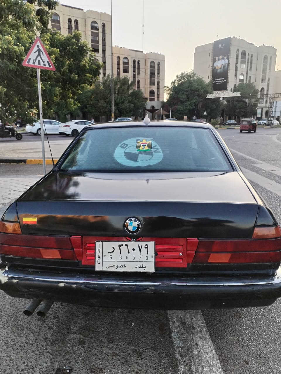 بي ام  735 موديل 90 رقم بغداد مشروع وطني  تحويل مباشر كير مكينه خير من الله تبريد شغال نقص بس غاز  سلايت كله شغال مكاني الكرخ  شارع حيفا الرقم *********** السعر 38
