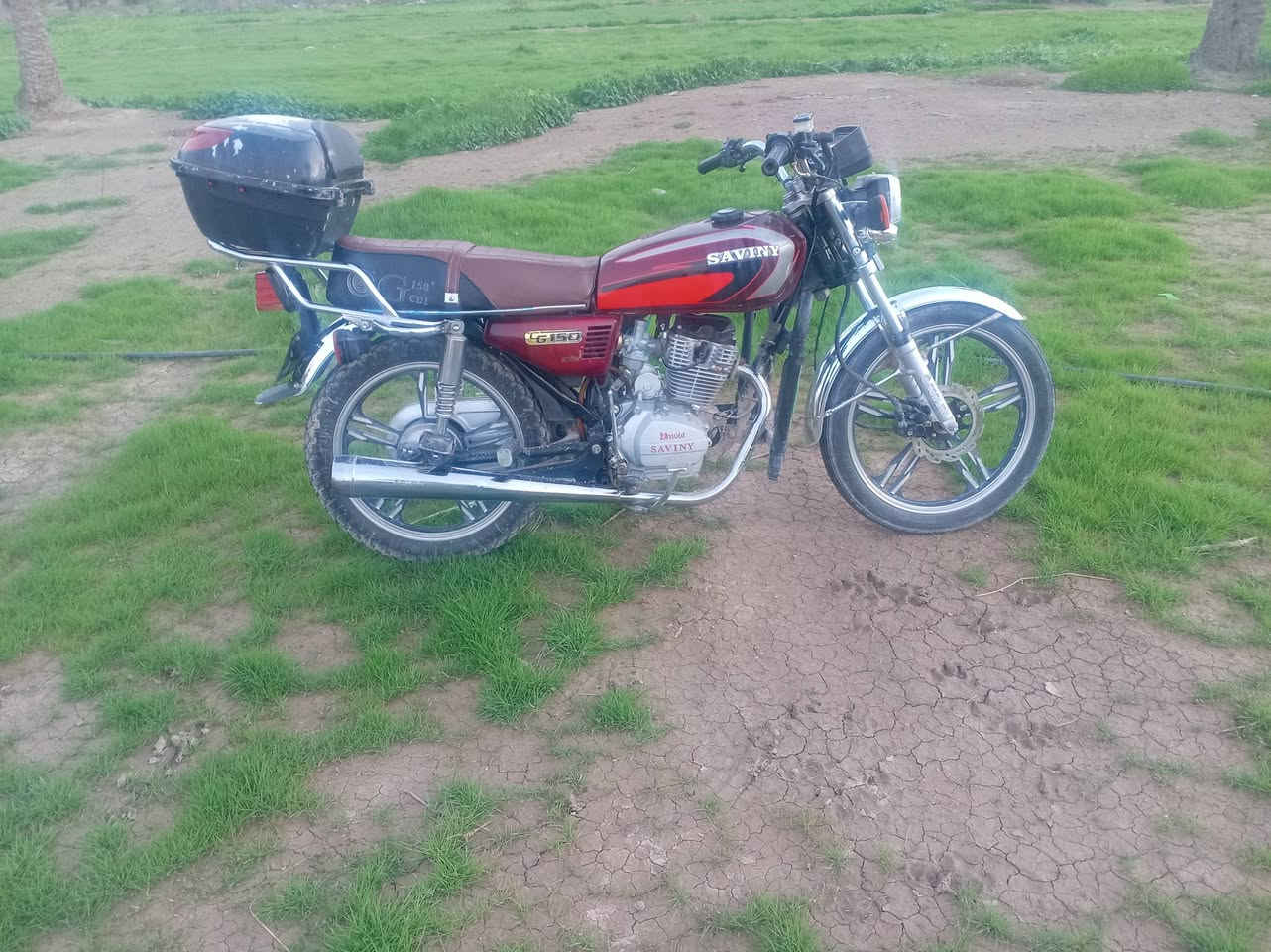 عمي سلام عليكم دراجه ٢٠ ختم أوراق كامله كهربائيات كلها شغاله اي نقص ما بي السعر اتصل أو بيك خير أو تدلل هاذا رقمي ***********
