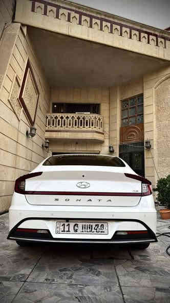 السلام عليكم 
للبيع او مراوس 
سوناتا موديل 2020 خليجي
ماشية : 39 Km حقيقي
المواصفات :
تحكم ستيرن جهتين 
شاشة
كروز سرعة 
مكينة 4 سلندر 2500
قطعتين تبريد 
اشاير بالمري 
لايت 3 عدسات بلادي مع تحكم ماطور صعود ونزول
كشنات جلد 
كير دكم 
حساسات خلفية وكامرا
ويل كب كروم 
مانع تزحلق 
دبل ايرباك 
ملاحظة: السياره خليجي جاهزة ومابيها اي نقص نهائياً
فقط بيها بارد كلش بسيط مأشر باللون الاحمر
( السيارة رقمها بغداد الدولي الجديد )
السعر : 204 وبيها مجال بسيط
العنوان : بغداد/ السيدية 
للتواصل ***********
