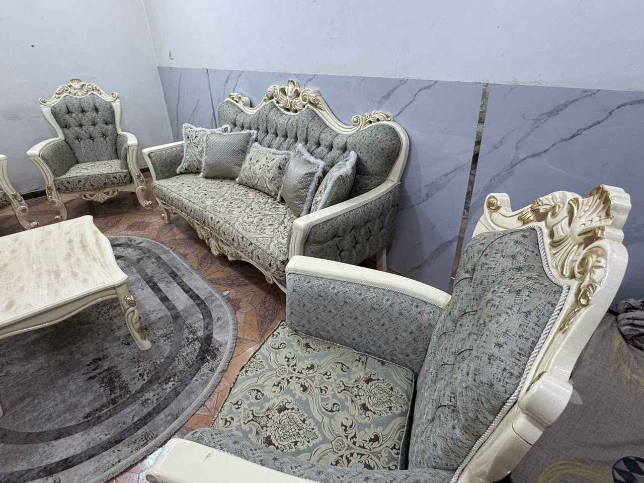 تخم زان دزاين ايطاي ١٠ مقعد مع ميز وسطي نضافه فول اخو الجديد *********** بغداد, العراق
