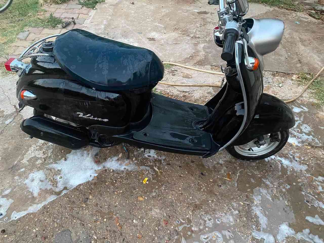 السلام عليكم كلاسك فحل قفل اكسل دراجه شغاله كامله من اشاير لايت بكلايت هورن كيج بانزين قفل صندوك قفل اكسل دراجه حلوه ونضيفه كامله علا آخر حبايه دراجه تشغل وتطلع وين ميعجبك مكينه بلاديه رايدهه ٣٥٠ من الأخير مكاني يم الجزيره السياحيه ***********
