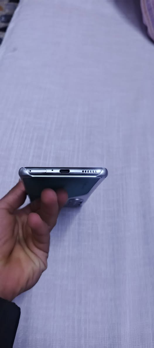 للبيع طكت البطريا بل تلفون وديته عل مصلح كال ماكو عليه خريطه ابيع فحم تفليش ادفع سعر يعجبني ابيعك


**إذا كنت صاحب هذا الإعلان وتريد حذفه لأي سبب، رجاءا أرسل رسالة إلى الدعم الفني**