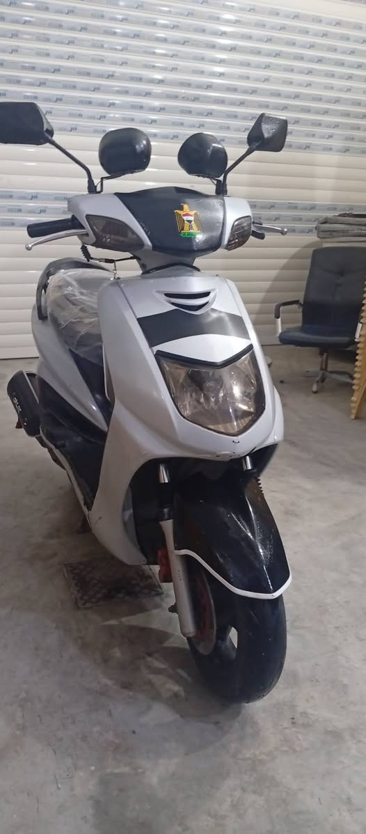 سلام عليكم 
سكنس نثيه للبيع دراجه خير من الله مزوده 58
السعر 650 وبي مجال حك الجيه 
الاستفسار *********** 
المكان ديالى جلولاء
