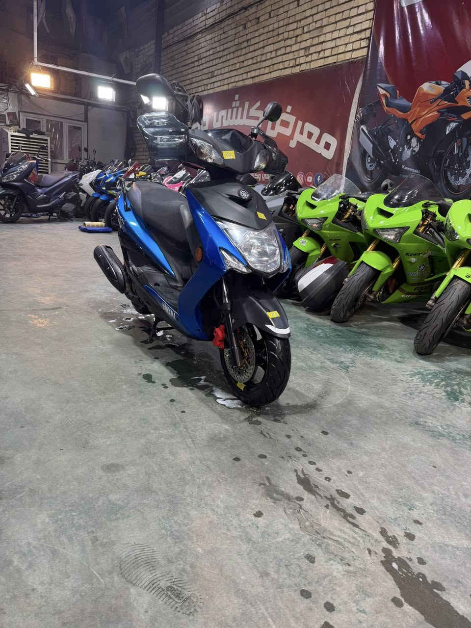 سلام عليكم 
سكنس ألد ياباني اصل 
نازله من معرض كلشي وكلاشي 
تدفئه بل يدات 
عنوان دراجه بغداد
***********
