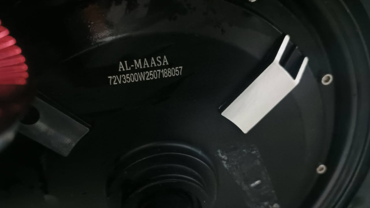 الموطور مكفول شخط ما بي.. استخدام 4 أشهر فقط عل فحص كامل تأخذ وتطلع الموطور كامل. مفتاحين + خوذه + جادر + شأحنه + لد زنون ما مشدود البطاريات الونلي 2026 أي خلاف يرجع الموطور... المكان ناحيه المحمدي.؟ السعر خاص


**إذا كنت صاحب هذا الإعلان وتريد حذفه لأي سبب، رجاءا أرسل رسالة إلى الدعم الفني**