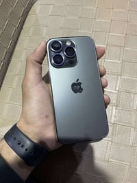 iPhone 14 Pro  للبيع الموبايل مبدل بيها شاشه مبدل بلاد يقرا 120hz ويا ...