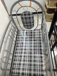 مستعملة • فراش • اطفال