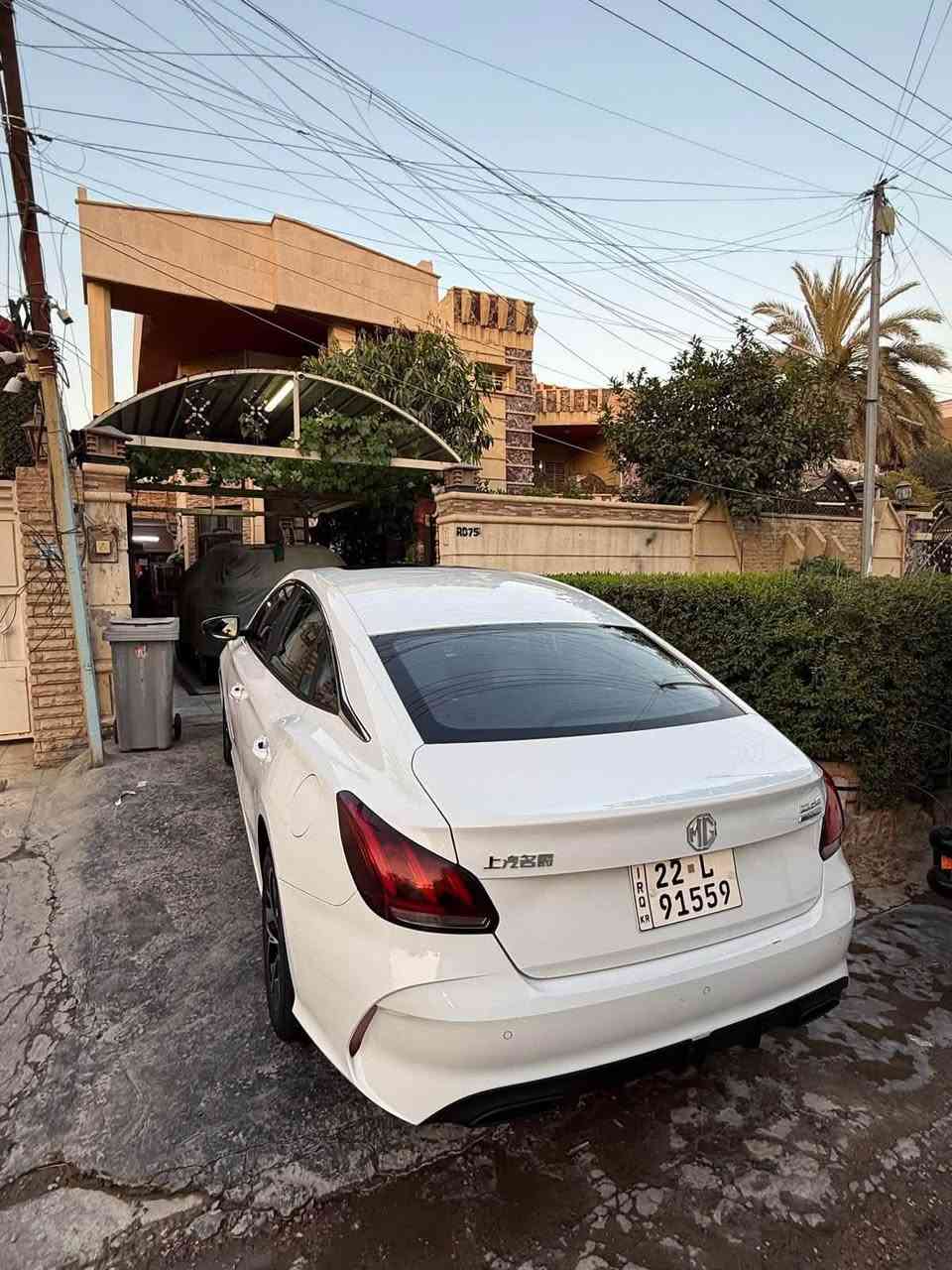 السلام عليكم
ام جي جيتي 2024خليجي  فول 1/1 
كفاله عامه  من كل شي ماشيه 48 
للبيع نقد او على شكل دفعات 
رقم اربيل بأسمي 
***********
