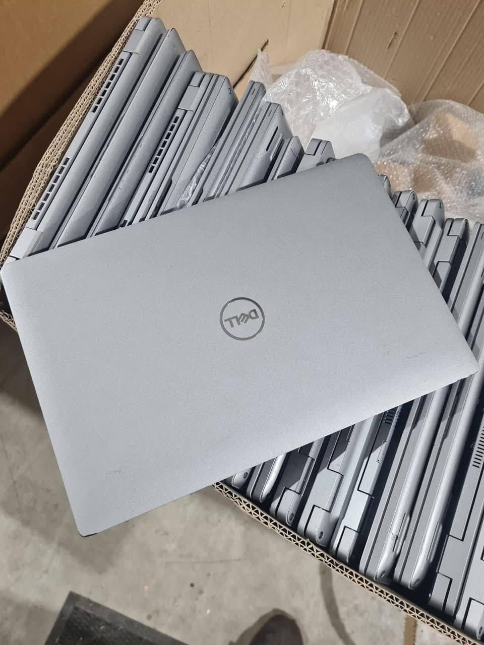 عرض خاص من لابتوب المحاويل
لابتوب dell latitude 5420 جيل الحادي عشر و رام 8 كيكا قابل للتطوير 😉 و هارد 256ssd🙂قابل للتطوير  بحجم 14 انج
cor i5 gen 11
Hard 256ssd m. 2
Ram 8GB DDR4
Intel Graphics 4GB
حجم الشاشة 14 انج 
يجي بسعر 370 الف 
يوجد توصيل لجميع المحافظات 
للحجز مراسلتنا على الصفحه 
او الرقم
***********

