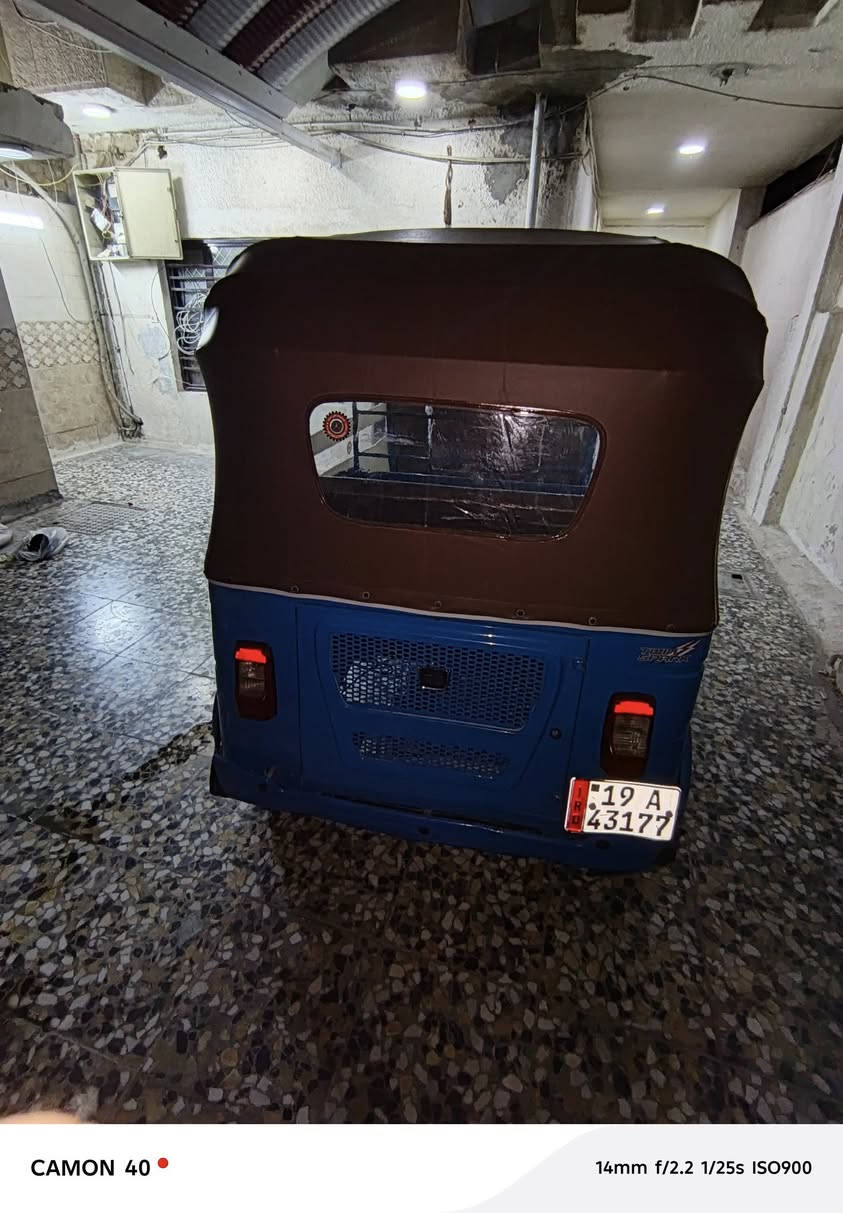 سلام عليكم تكتب للبيع 2022شهر 12يوم 29 مضلع تكتك كفاله بيه بس براد  مكينه أكسل صبغ معجون كله مكفول تكتك جديده سعر اتصل 🗣📲📞***********تكتك من ايدك قبل الشارع مابيه أي نقص كله كامله
ملاحظة ترا التكتم رقم كربلاء بسمي تحولي مباشر مشروع وطني
