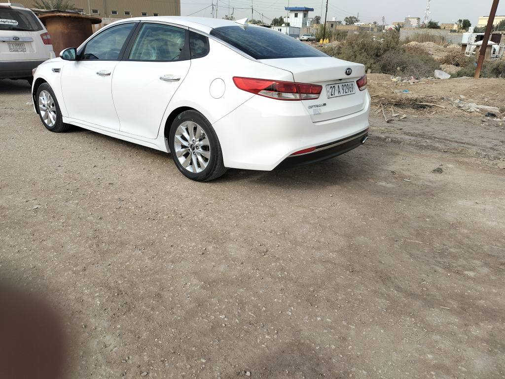 كياه اوبتيما 2017 تحويل تبديل بنيد وجاملغ خلفيه ديره صبغ شاشة كامره تحكم سترين سيارة جاهزة اي نقص مابيه مكان سيارة ناصريه ***********
