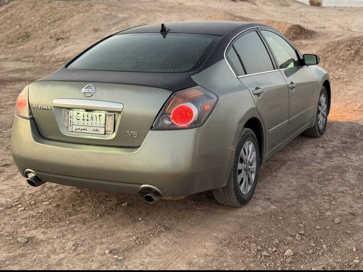 نيسان التيما 2008 كير محرك مكفول 3 قطع صبغ اثر جراد بدون اي حادث او ضربه واكو بل قماره ايضا جراد باقي تفاصيل اتصال ***********
مكان ديالى مندلي السعر 85 بي مجال
