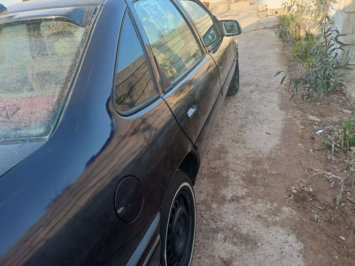 سلام عليكم اوبل فكتره موديل اربعه وتسعين كير ومحرك بصندوك سياره متعوب عليه وحلوه رقم النبار مشروع وطني السياره حله من الصور فول مواصفات كلشي بلادي مكان سياره تكريت الديوم السعر 40)*********** ما متواجد عل فيس
