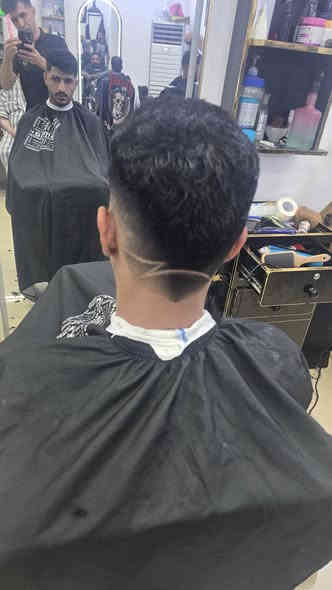 سلام عليكم ناسنه الطيبين
تم افتاح محلي الجديد حلاقه #الكابتن 
مول الترفيهى فوق فالح ابو العنبه 
ومن الله التوفيق ***********
