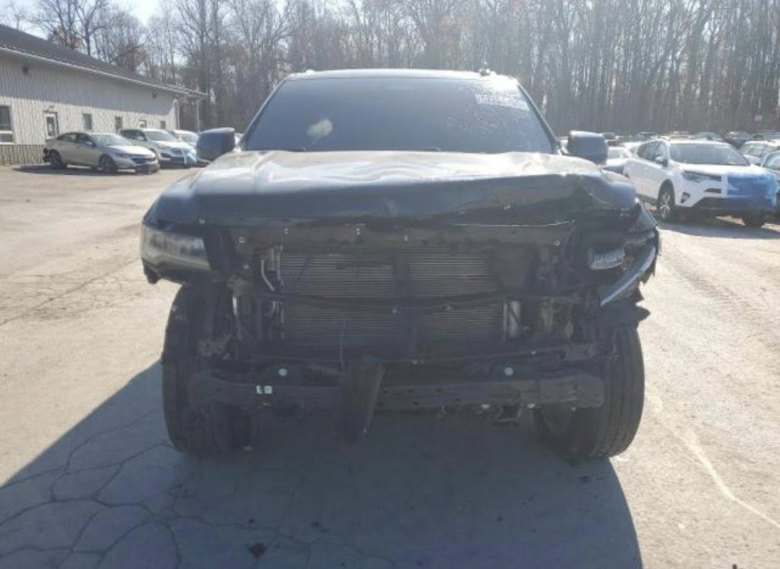 السلام عليكم كديلاك لاكجري موديل 22 كصة مزاد  جاية بطريق وياهة كتاب دبلوماسي معفي من الكمرك السيارة تشتغل وتمشي على وضعهة للبيع  سعرهة 46الف هية و الكتاب يعني 460$ بدون تعقيب  
***********
