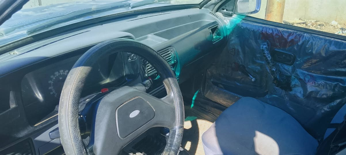 فورت  لبيع 15بي مجال موديل 89 دفتر بانزين موجود أو مراوسه ويه درجة نارية صفر اتصل أو واتساب ***********
