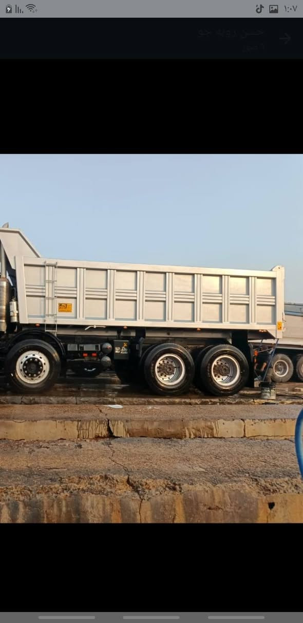 بدي اسكانيا طول ١٠/٦جديد كامل سعر ١٠٠قفل الي يعجبه وشراي ***********
