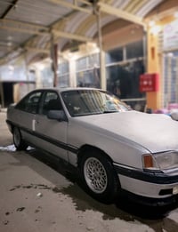 اوميغا ١٩٩١ • موتور ٢٠٠٠ • نواقص كهربا