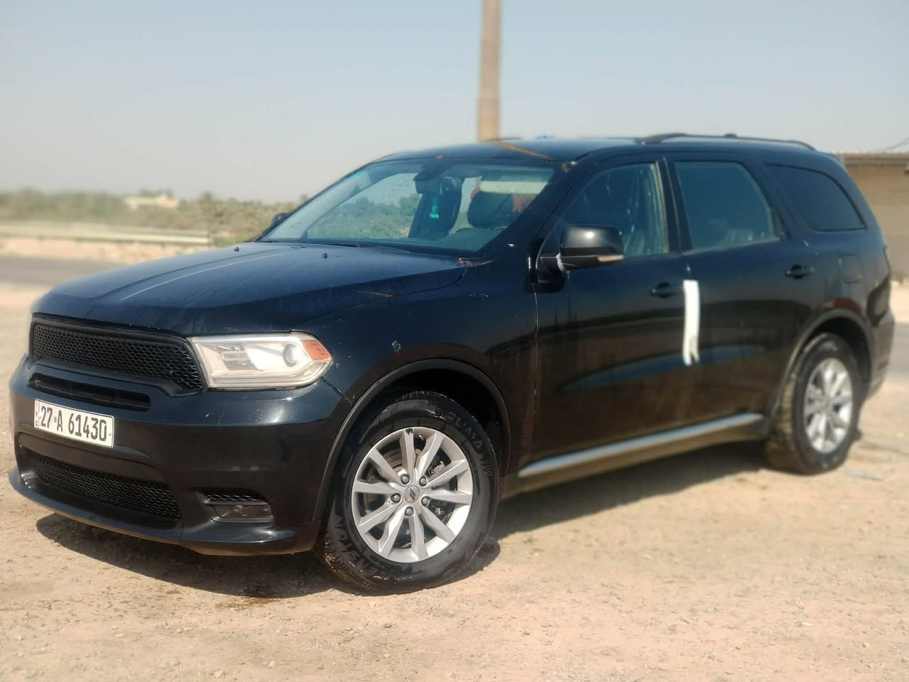 السلام عليكم 
دورنكو موديل 2016 تو ويل  اصل وارد امريكي  السياره 5 قطع صبغ ابيع حزام رقم ذي قار جديد بسمي مداور ثاني يوم جاهزه مكينه حداديه تبريد تخم تاير 
ماعده الكير بيه عته بيع او مراوس جارجر اوباما مكان السياره بالسماوه للاستفسار ***********
