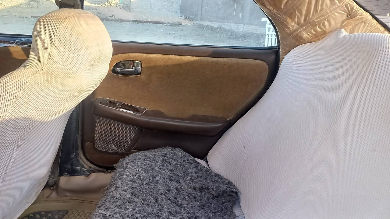 للبيع. سياره شيزر. مكينه وكير خير من الله. كهربائيات شغاله تبريد شغال علمن السياره نقل. اسويلك بيهه وكاله السعر 35 وبيهه مجال مكاني ذي قار الجبايش. رقم راعيهه ***********
