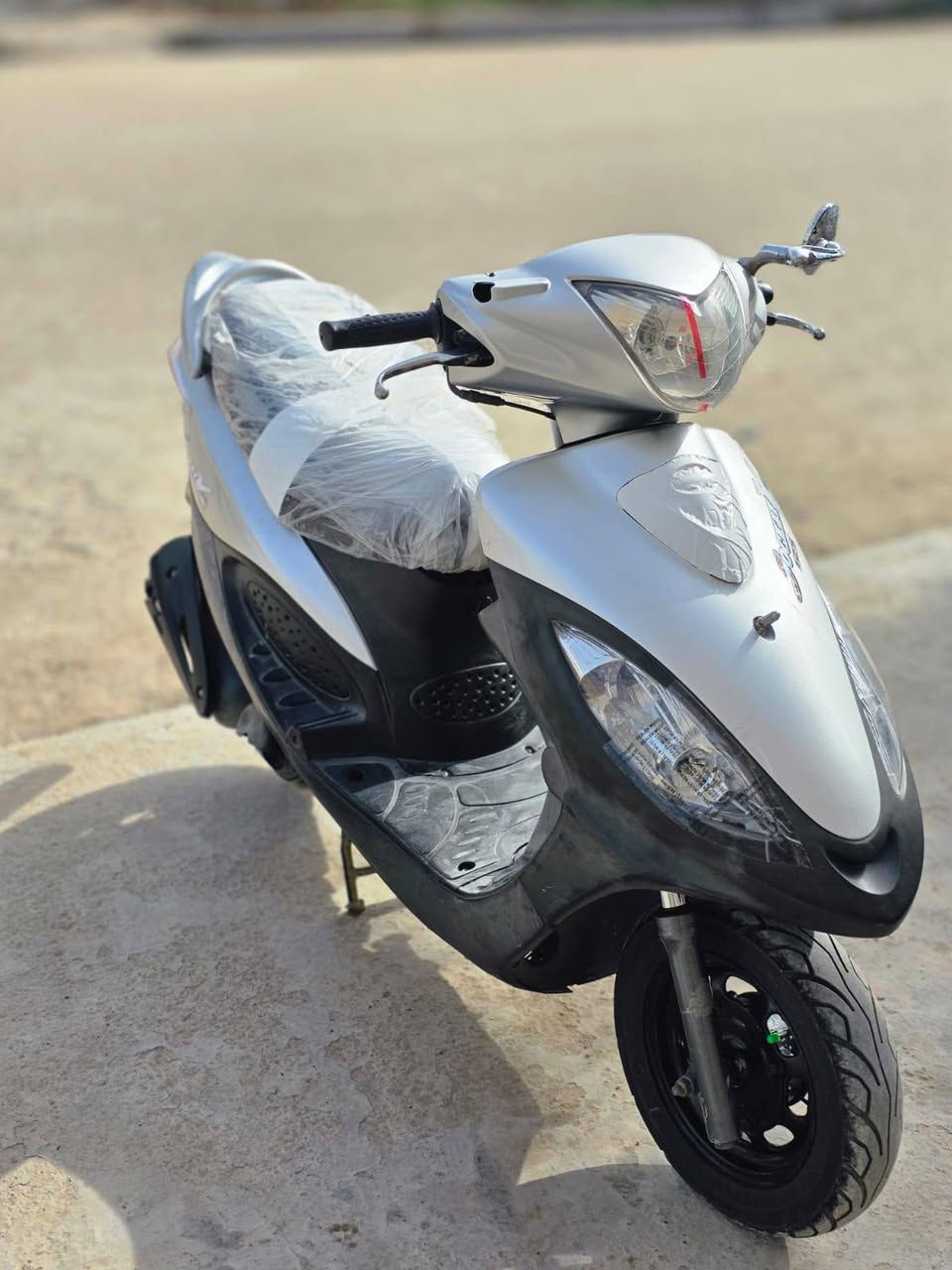 السلام عليكم دراجه كامكو V2 موديل 2014 مكفوله كفاله عامه السعر 850وببه مجال
العنوان قلعة سكر
التواصل ***********
