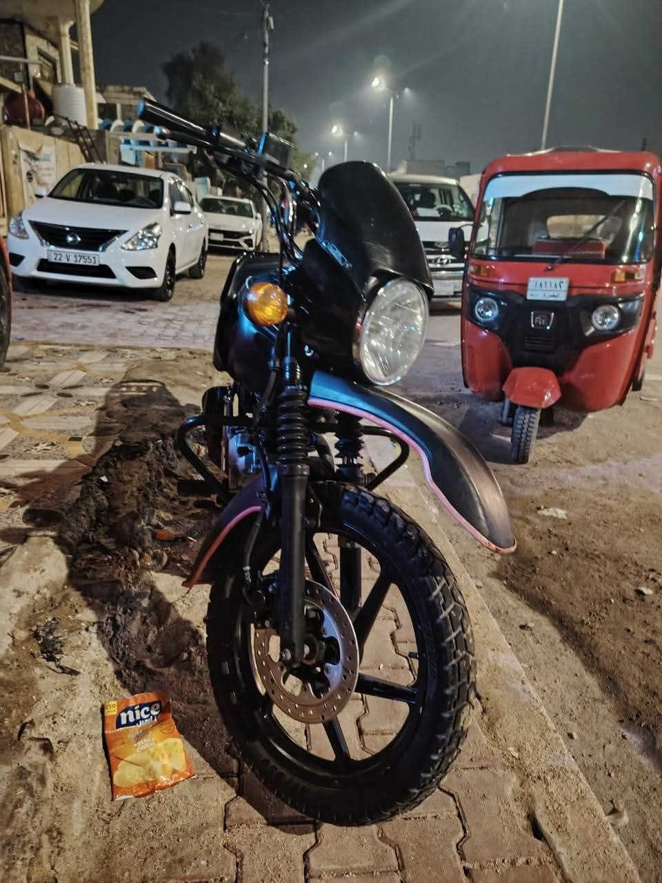سلام عليكم دراجه بوكسر رقم وسنويه مجفته مره واحده البيع سعر1850 العلوان حيانيه رقم ***********
