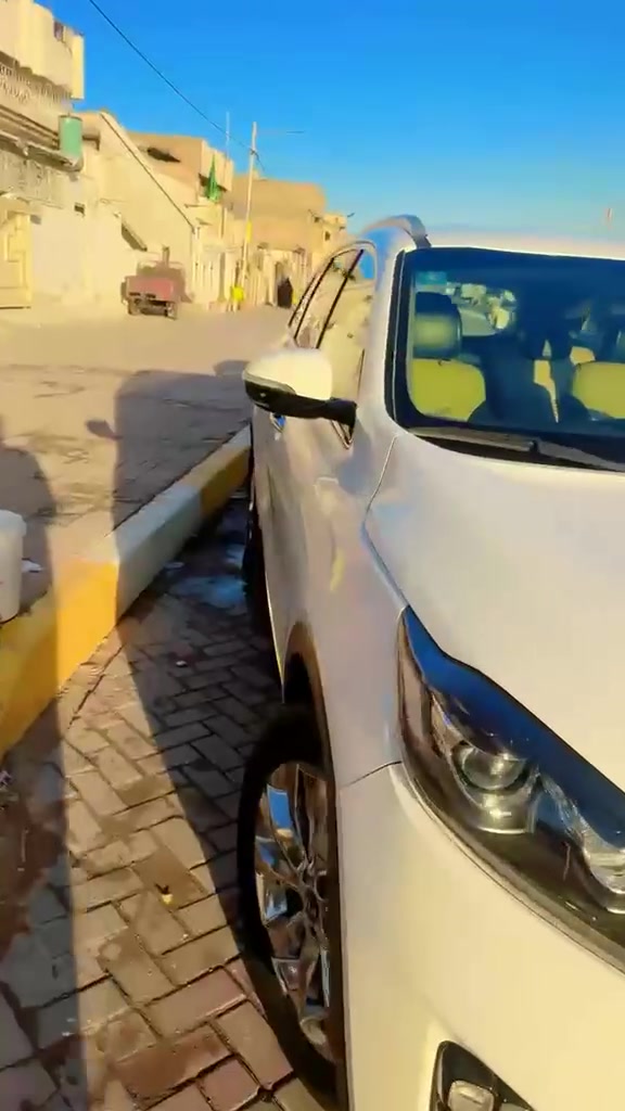 سياره سورنتو 2020للبيع خليجي السياره مكفولة ما عدا بالسونار ناشره السعر 250ورقه رقم بغداد للاستفسار *********** العنوان بغداد مدينه الصدر ماشيه 52الف
