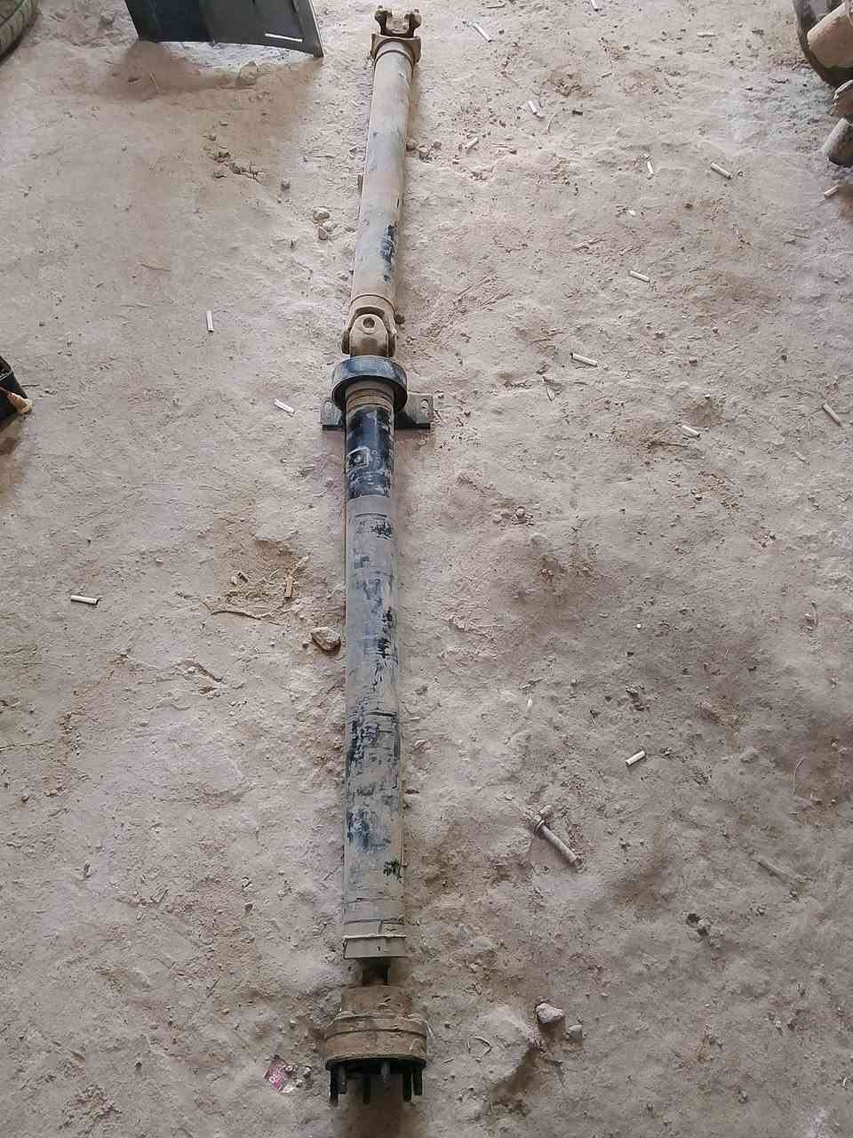 لام عليكم
700 مفتوح 30/35
اكسن 4بوينت 10
شلعة ورون ناصي ومشروط سعره 150 الف 
كاردن 700 مفتوح 75 الف 
زوج درايمات 700 مفتوح وياهن طبلاتهن كاملات 
هنه وطبلاتهن ب150 
بس درايمات ب80 الف 

الديوانية غماس 
***********
