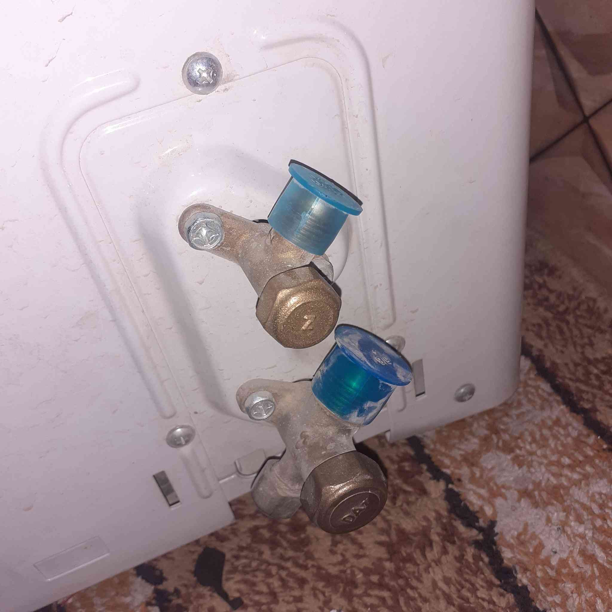 قطعه خارحيه طنين انفيرتر جديده لوك ما مشدوده ابد مع غاز الشركه السعر 300مكان بغداد  كياره


**إذا كنت صاحب هذا الإعلان وتريد حذفه لأي سبب، رجاءا أرسل رسالة إلى الدعم الفني**