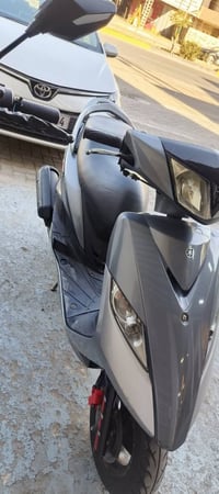 سلا عليكم ثلعب للبيع مبينع النضافه ميحتاج احجي الدراجه نازله 2/19 برغي...