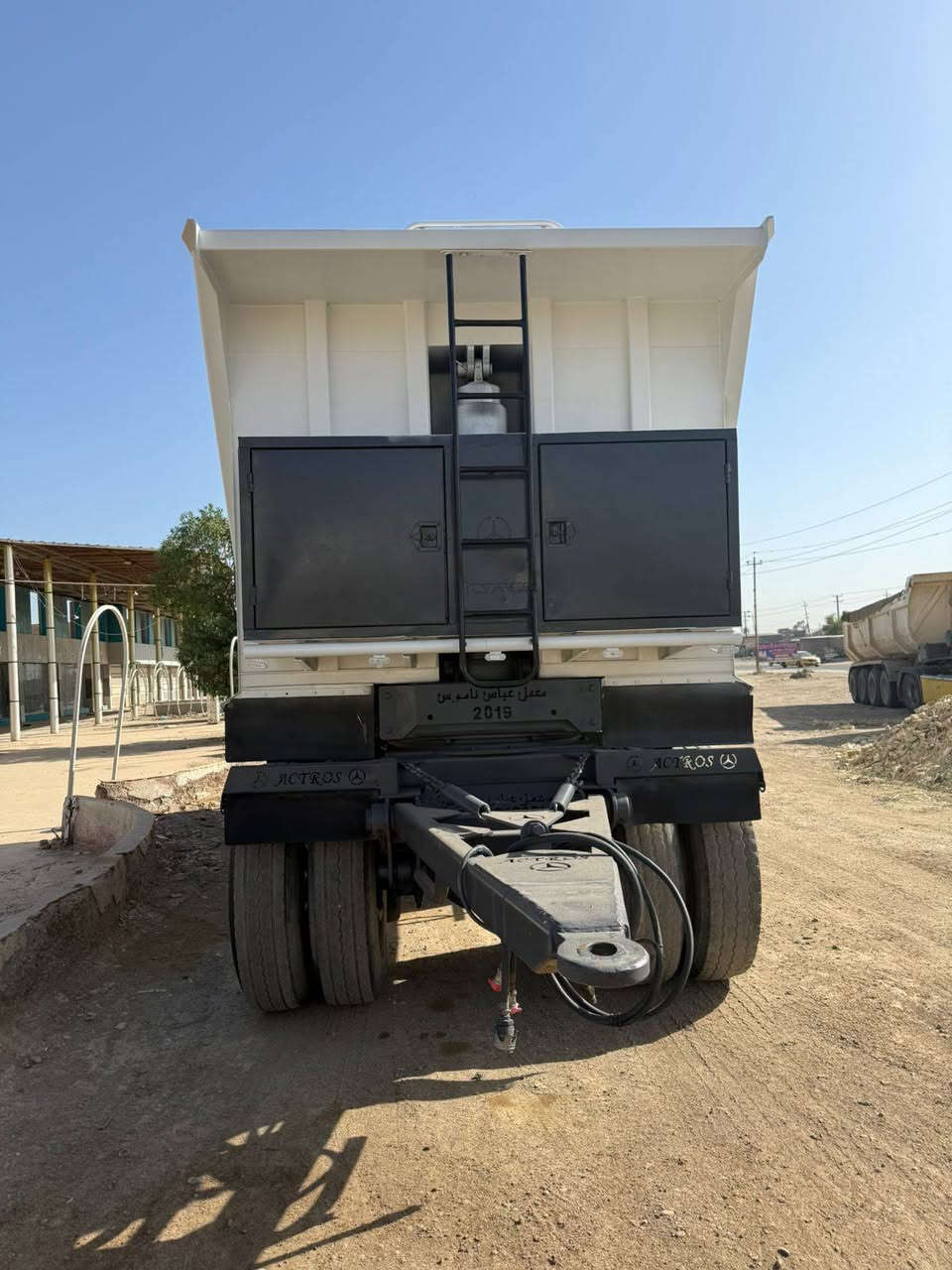 مقطورة للبيع 2019
شغل عباس ناموس طول سبعه وربع 
شاصي 14 دناكير سرابس سوبر جي اف
ارتفاع 145 عربانه خفيفه وجديده 
تايرات فوك النص عمر 
للستفسار اتصل 
***********
***********
اني مكلف بل نشر

