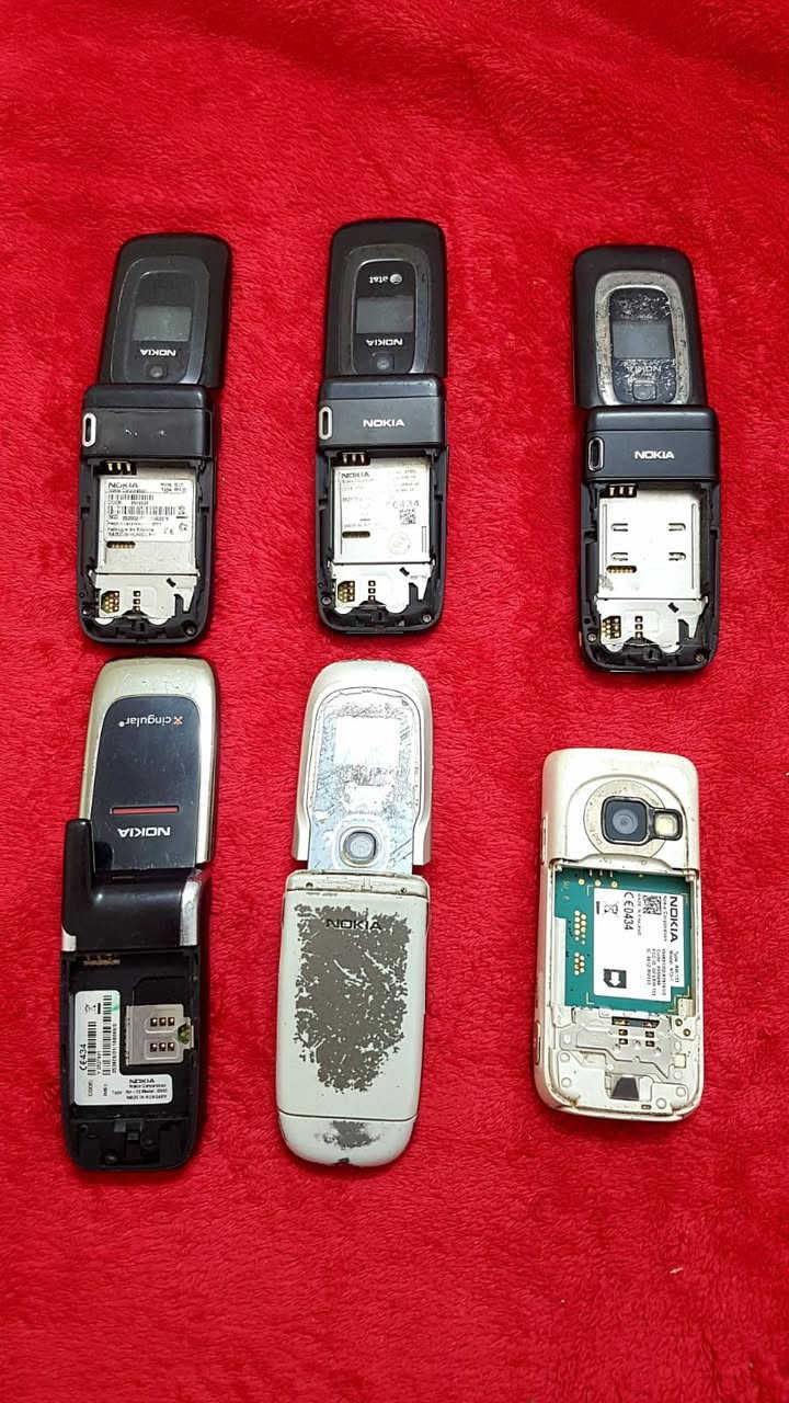 شغالات كلهم نقص قبق و باتري بس ال 73 الكير ميدوس و الدفتري الرصاصي متشتغل كامرته...شلع القطعة 15 و اذا مفرد تختلف..ِمكاني بغداد شعب


**إذا كنت صاحب هذا الإعلان وتريد حذفه لأي سبب، رجاءا أرسل رسالة إلى الدعم الفني**